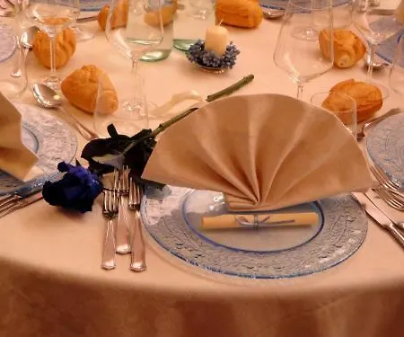 Viole Country Ассизи