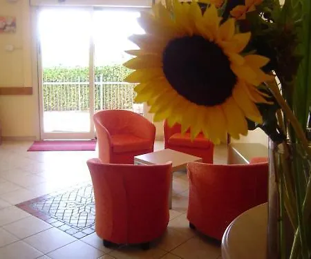فندق Viole Country 3*