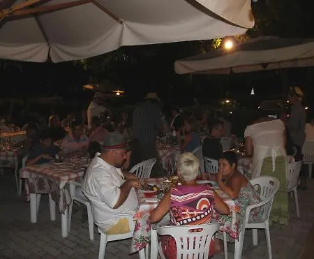 Viole Country Ассизи