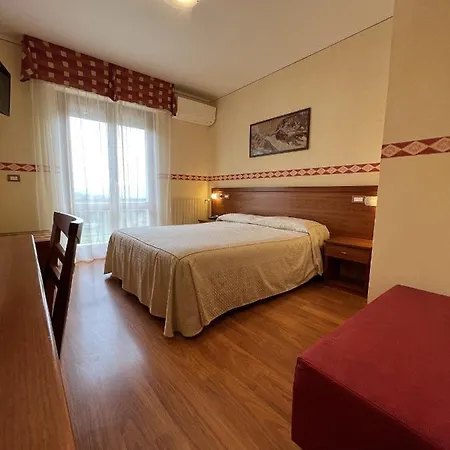 Viole Country Hotel 3*