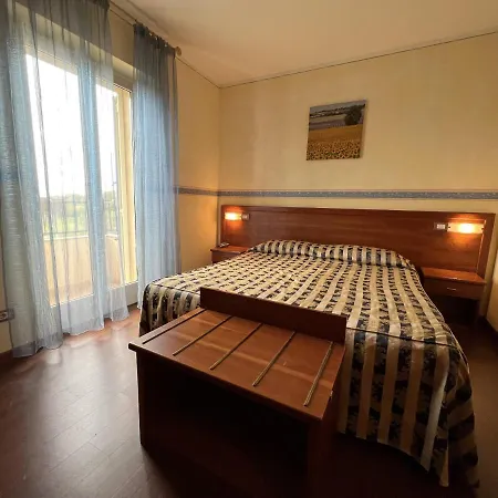 Отель Viole Country