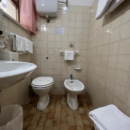 Отель Viole Country 3*