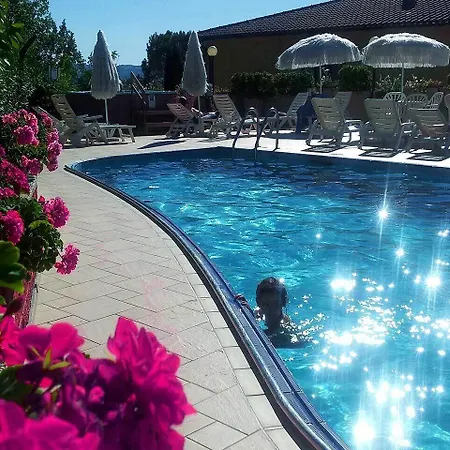 Viole Country Hotel 3*