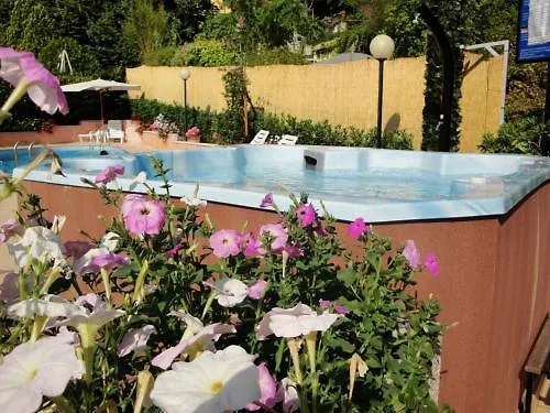 Viole Country Assisi