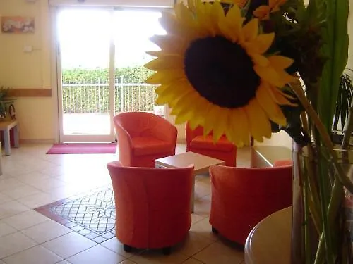 فندق Viole Country 3*