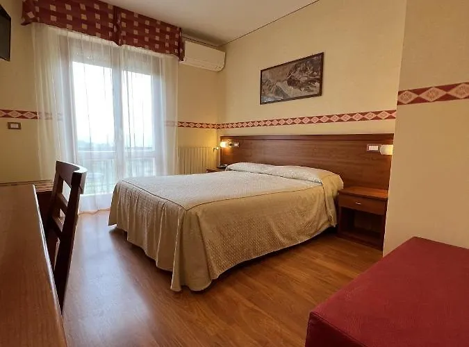 Viole Country Hotel 3*