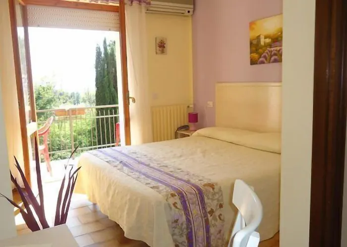 فندق Viole Country